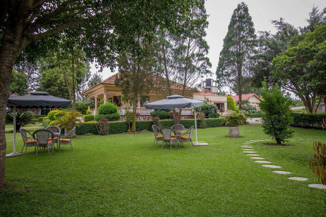 Tuzza Hotel Bushenyi Εξωτερικό φωτογραφία